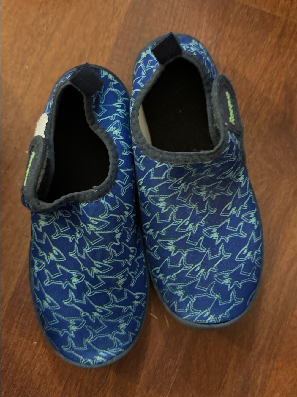 Kids Blue Shark-Pattern Slip-On Water Shoes size 11-12